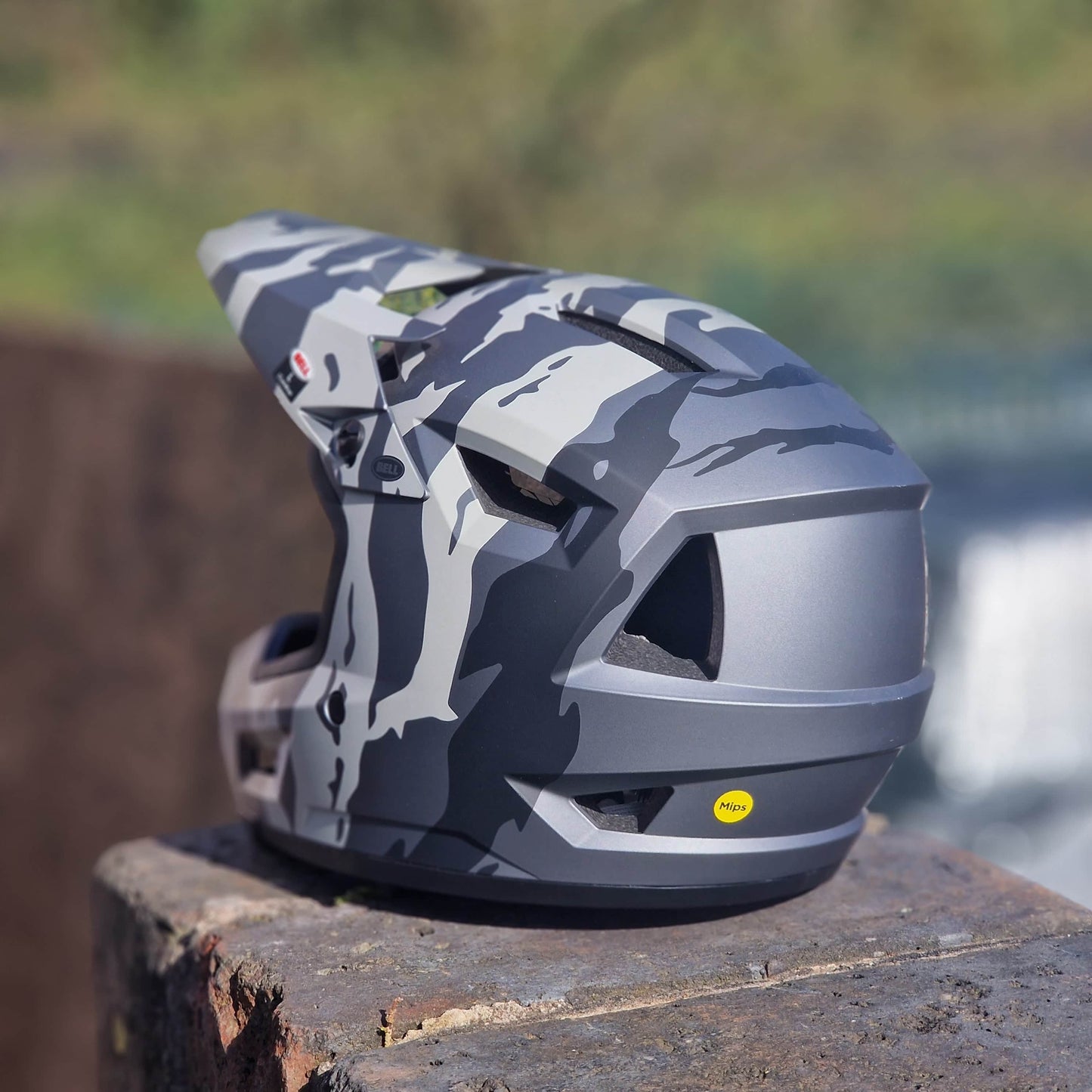 Bell BMX Racing Bell Sanction 2 Full Face Helmet DLX Mips Ravine Matte Grey / Black