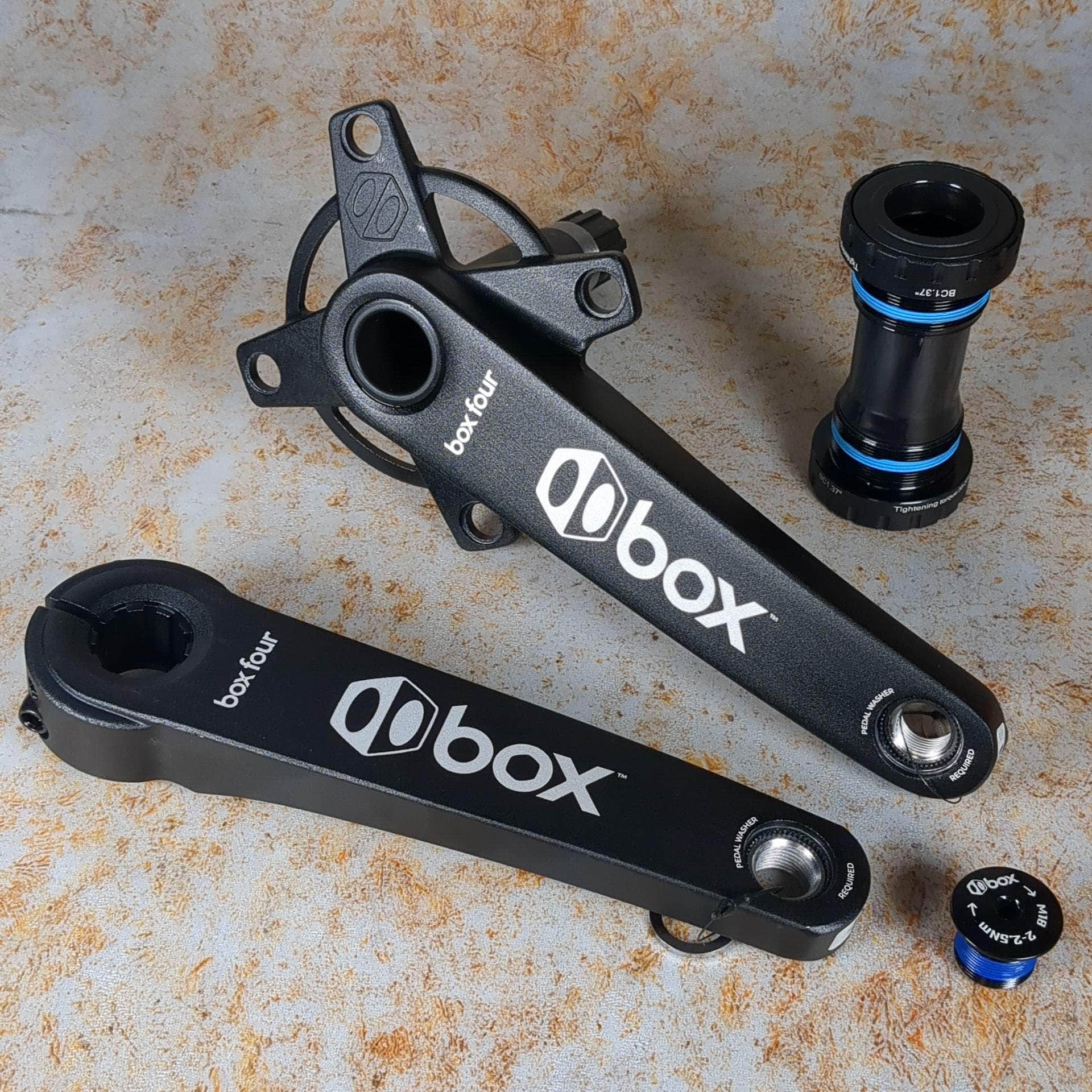 Box Four Race Crankset with Bottom Bracket