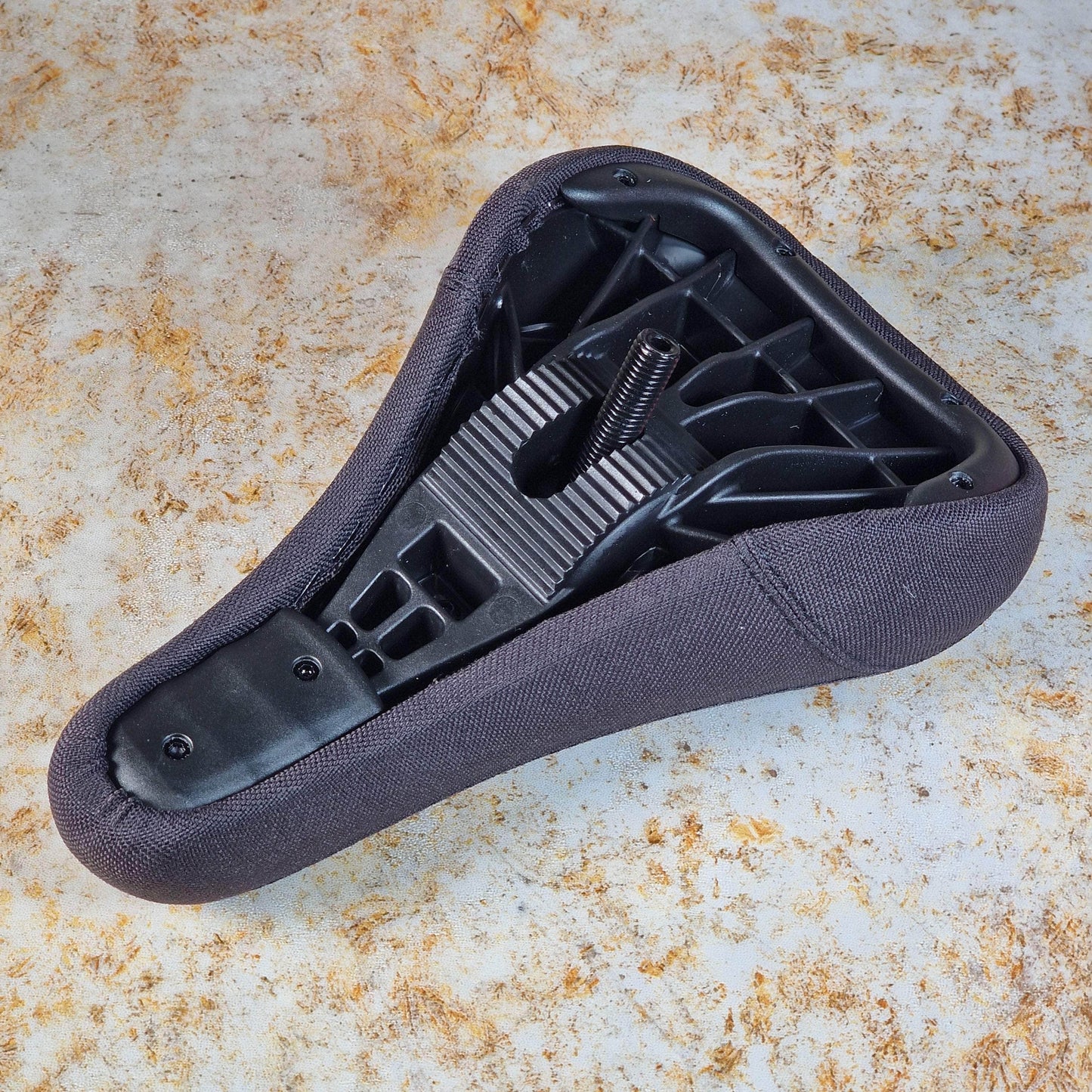 Federal BMX Parts Federal Mid Pivotal Logo Seat Black with Raised White Embroidery