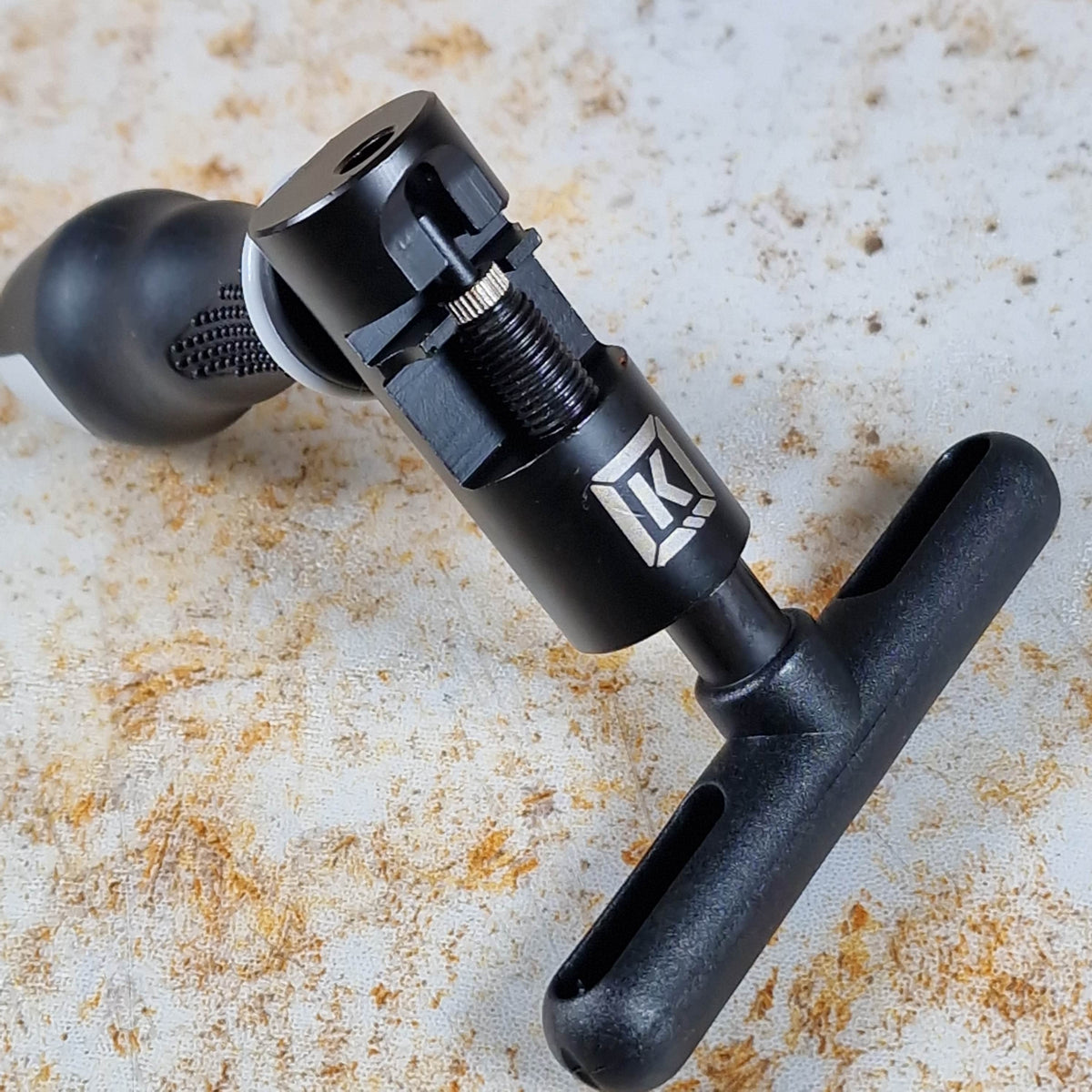 Kink Misc Kink Survival Half Link Chain Breaker Tool