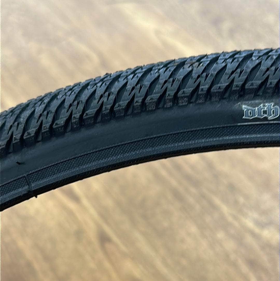 Maxxis BMX Racing Maxxis DTH 120 TPI Wire EXO 20" Tyre