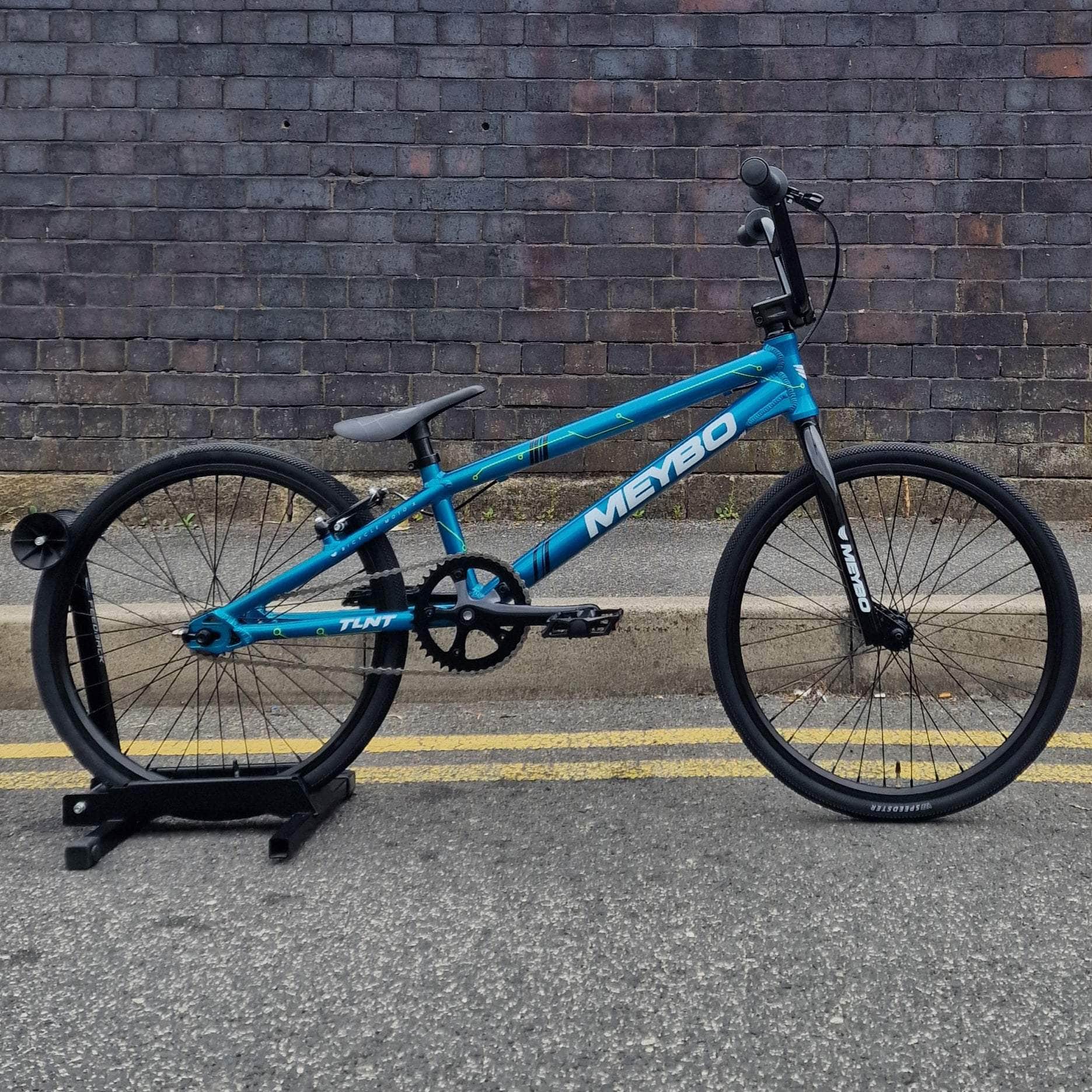 MON EXPERT BMX 20インチ 青 KHE BMX Children's Bicycle Cosmic Blue 20 Inch with Affix Rotor