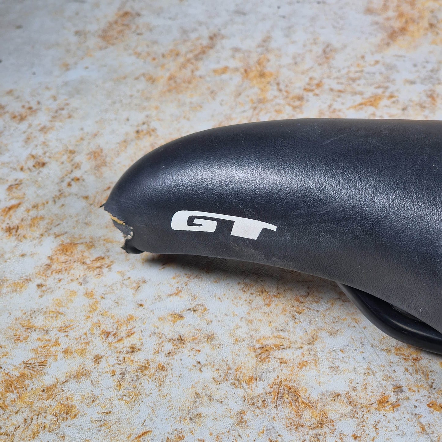 Alans BMX Previously used GT seat black