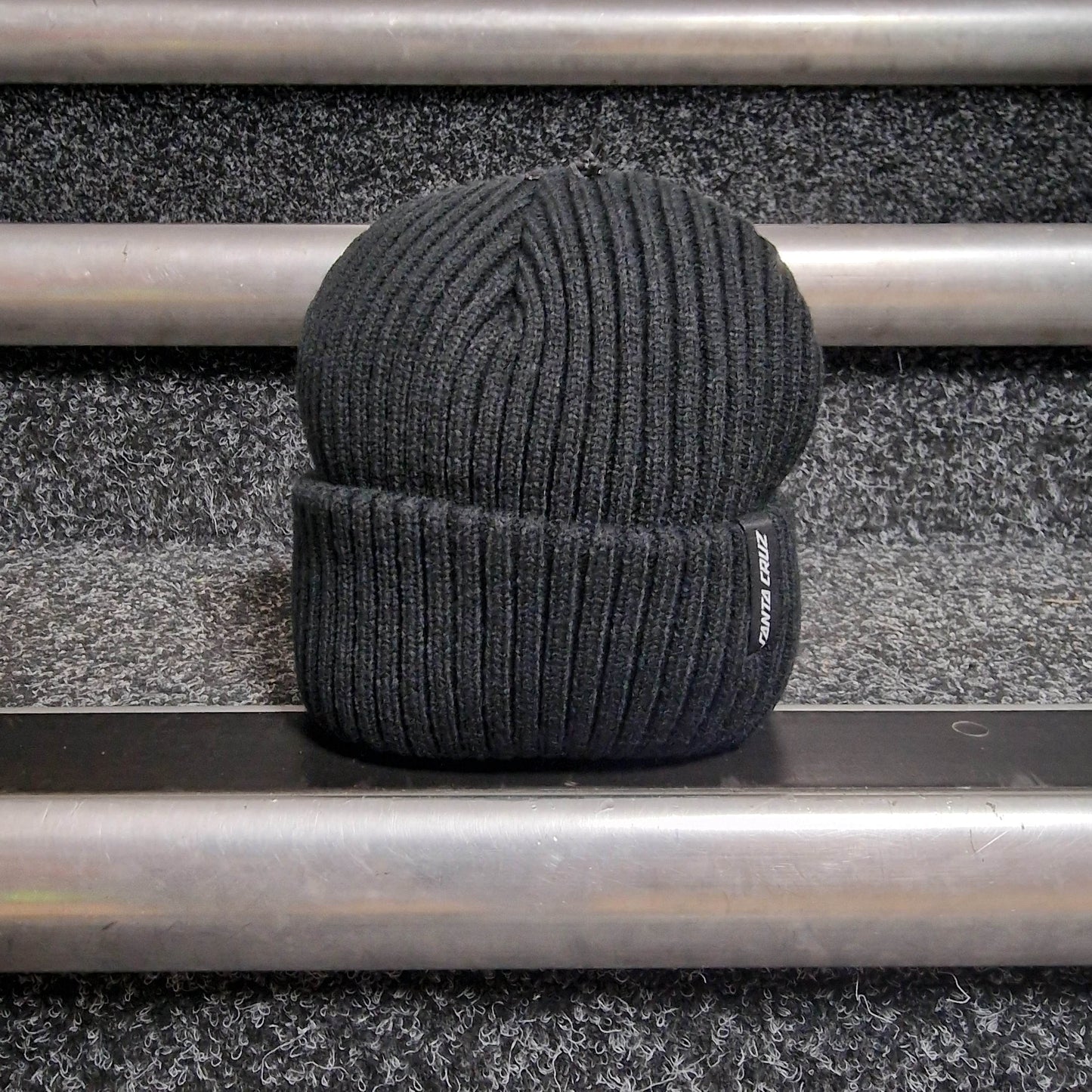 Santa Cruz Clothing & Shoes Black Santa Cruz Trawler Beanie Black