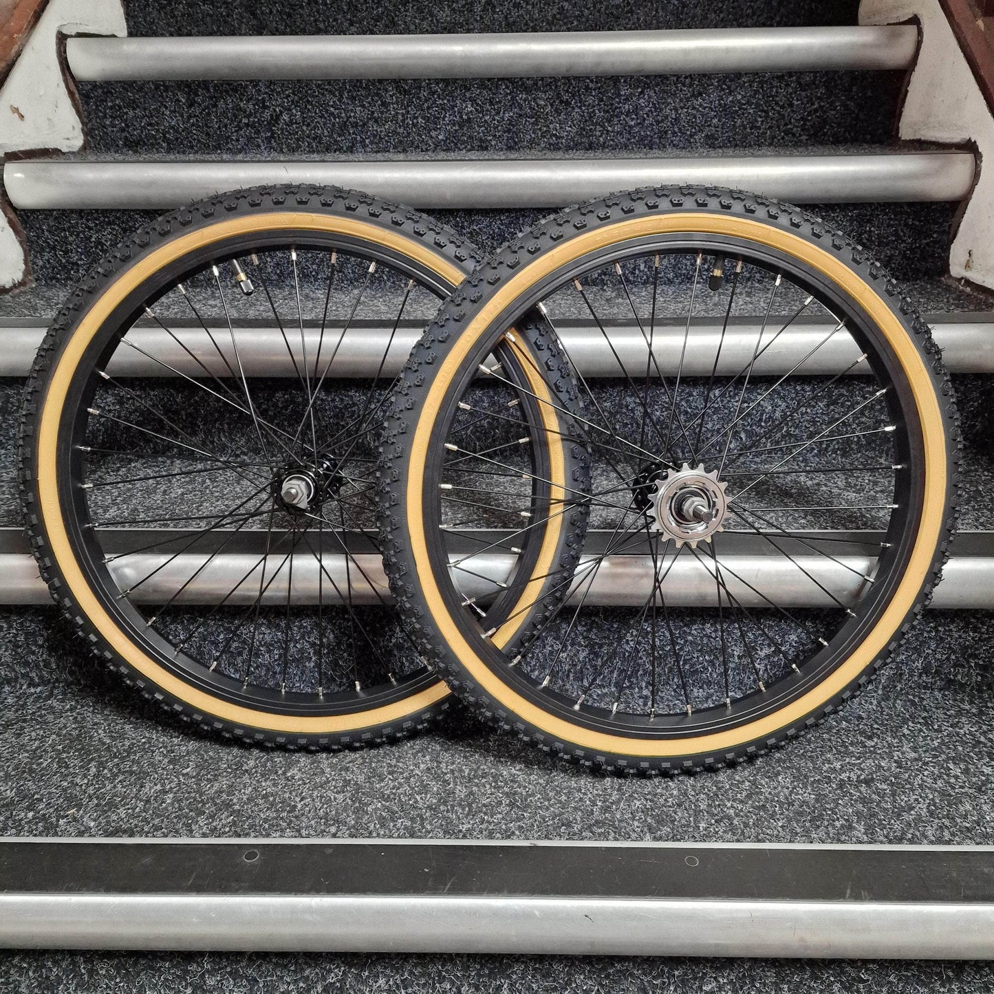 Alans BMX Old School BMX Black / Black Sealed Bearing Old School Alloy BMX Wheelset with Kenda Tyres