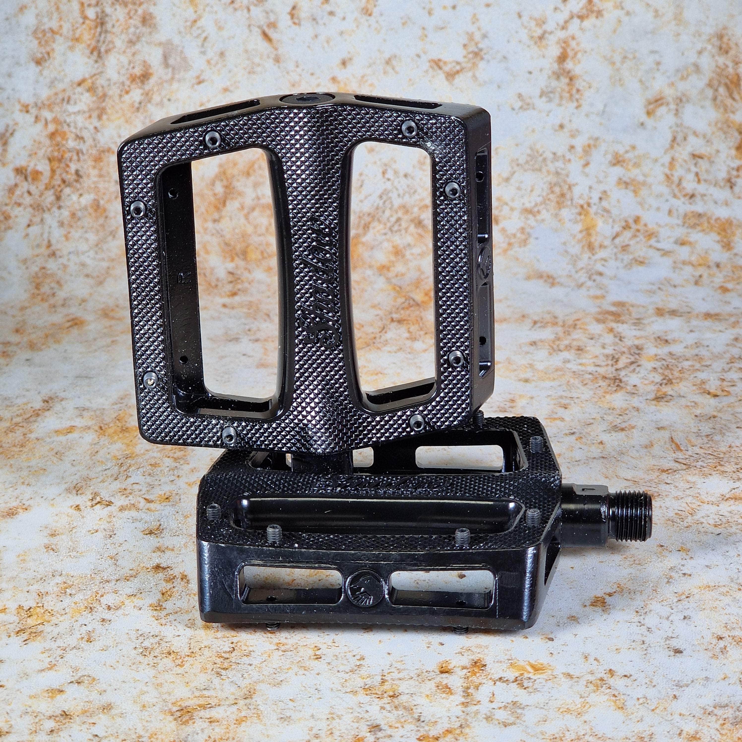 Shadow Conspiracy Metal Alloy Sealed Pedals