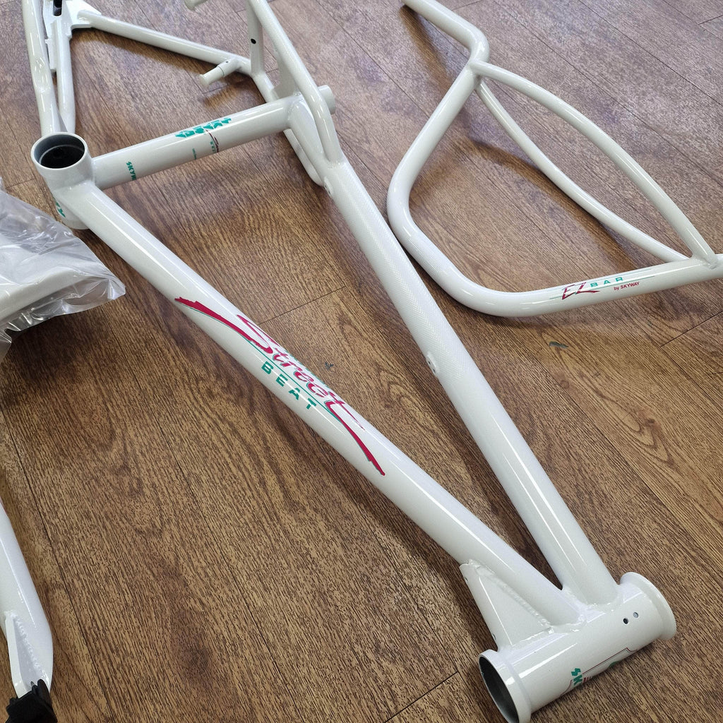Skyway 2024 Street Beat Frame / Fork / Bars / Seat White Alans BMX