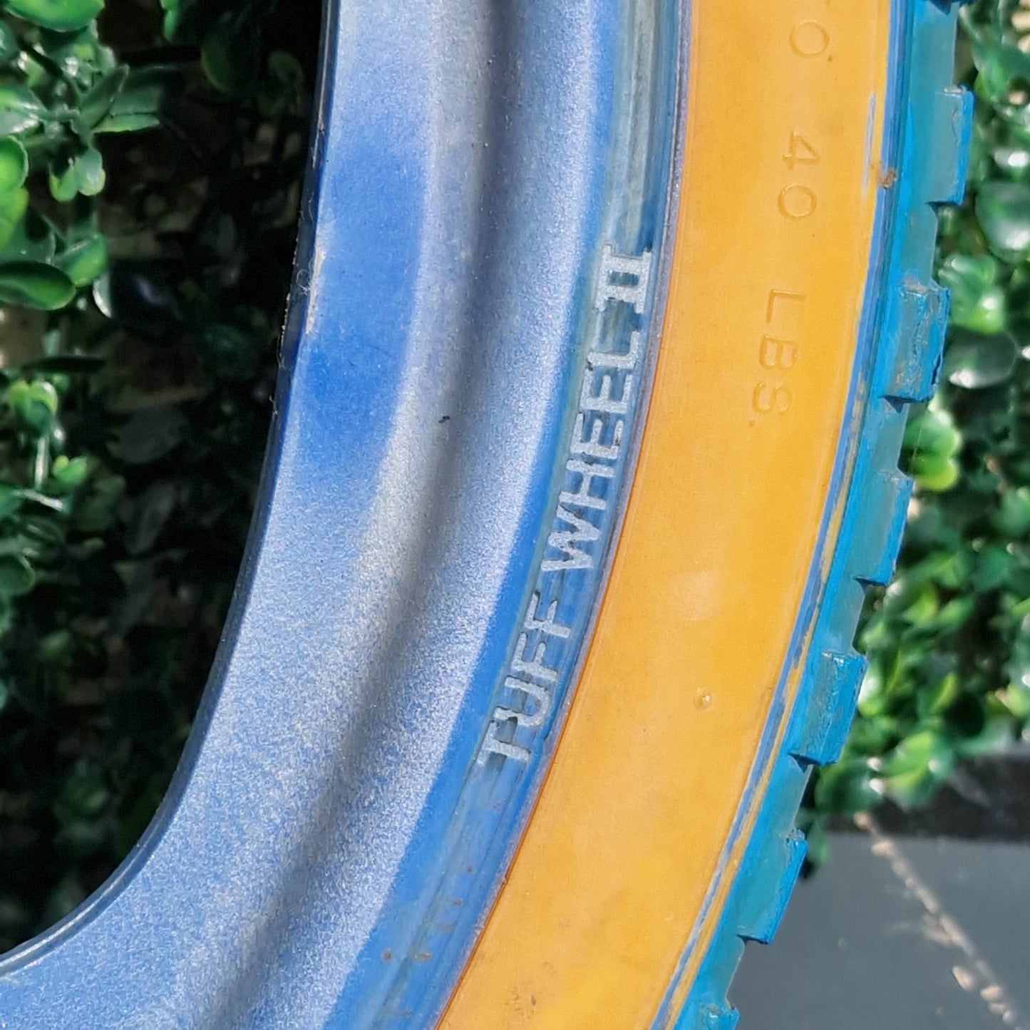 Alans BMX Skyways wheels unsealed with kenda tyres