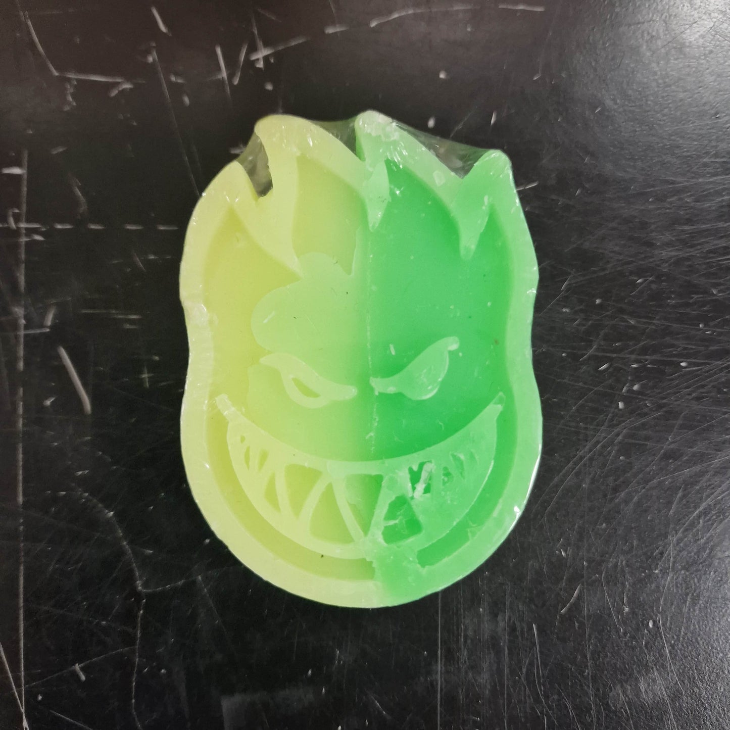 Spitfire Misc Yellow/Green Spitfire Swirl Yellow / Green Curb Wax