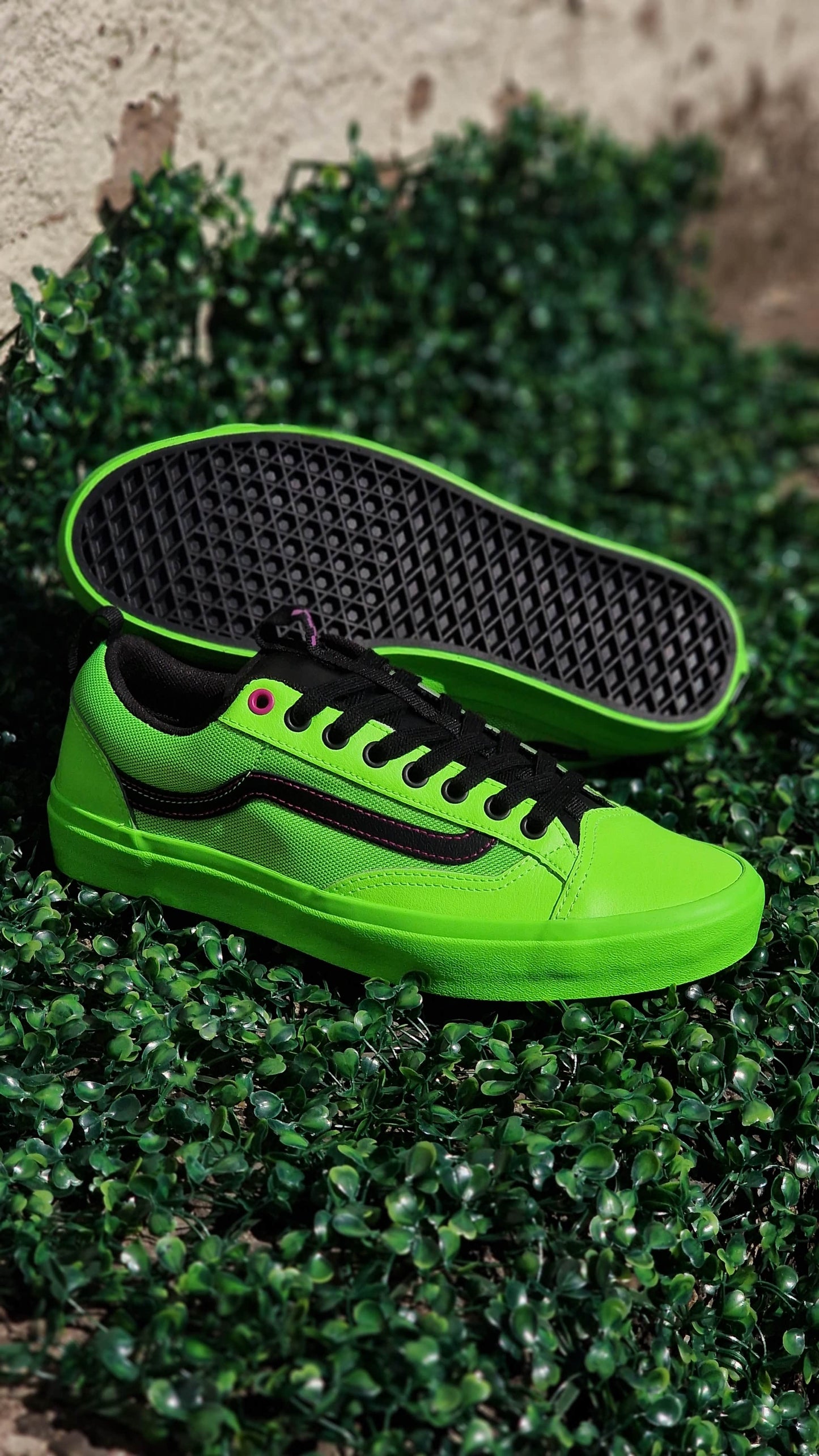 Vans Clothing & Shoes Vans Skate Old Skool 36 + Shoes Acid Airbrush Black / Green Geck