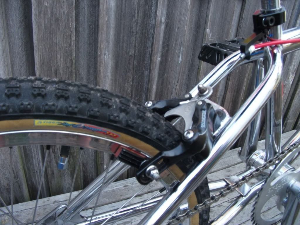 Odyssey Mid School BMX Odyssey Pozi-Stop Seat Post Clamp with Cable Router