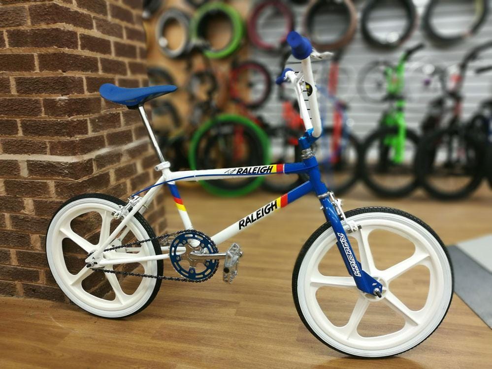 Raleigh Whitewall 20x1.75 Old School BMX Freestyle Tyres Pair