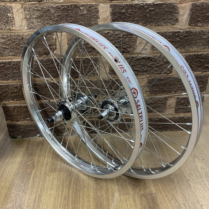 Salt bmx outlet wheel set