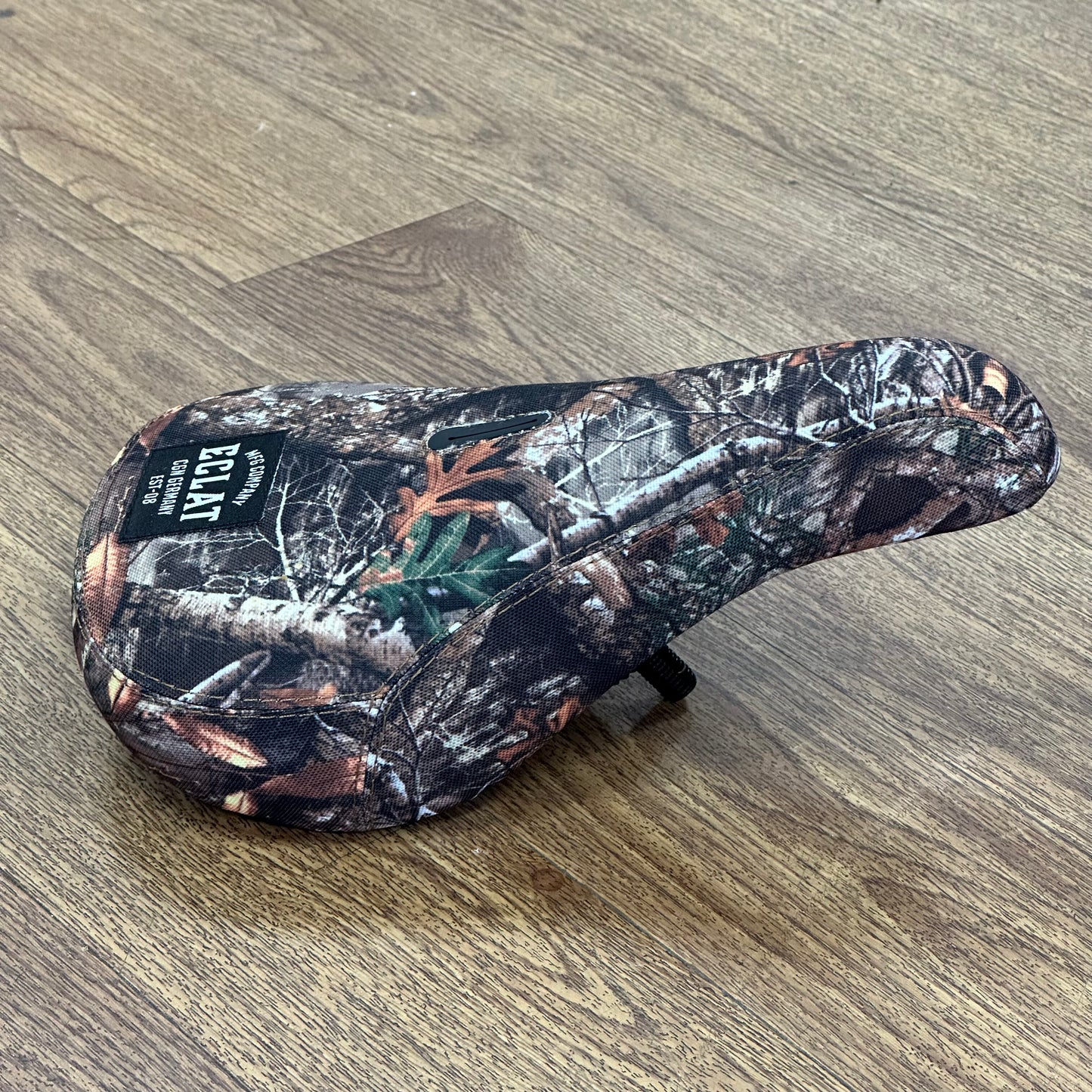 Eclat Bios Fat Padded Pivotal Seat Vision Camo