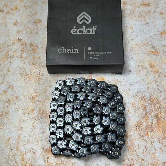 Eclat Stroke Half Link Chain