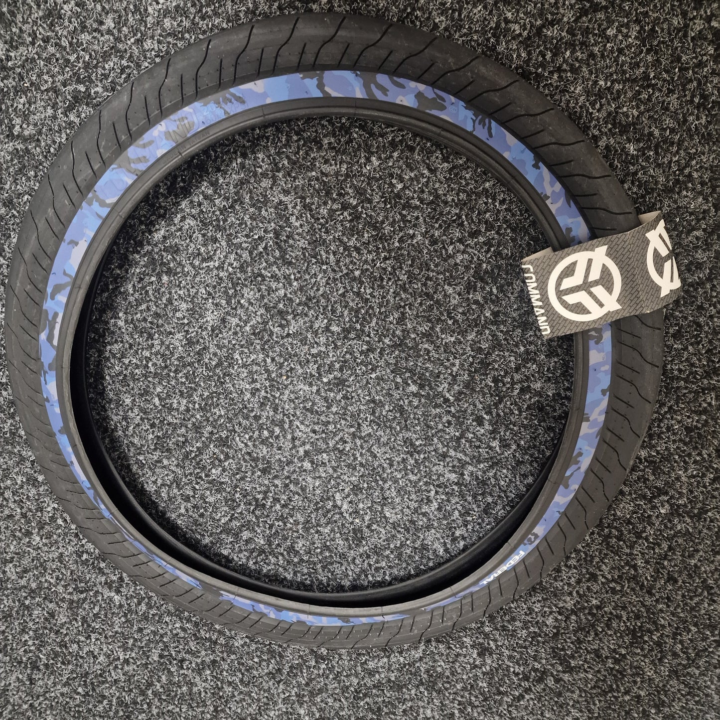 Federal Command LP 2.40" Tyre Black with Blue Camo Sidewall