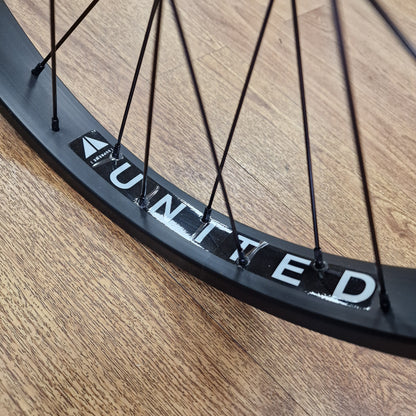 United Supreme Front Female Wheel Black