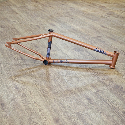 United Zuin Miki Fleck Signature Frame Trans Bronze