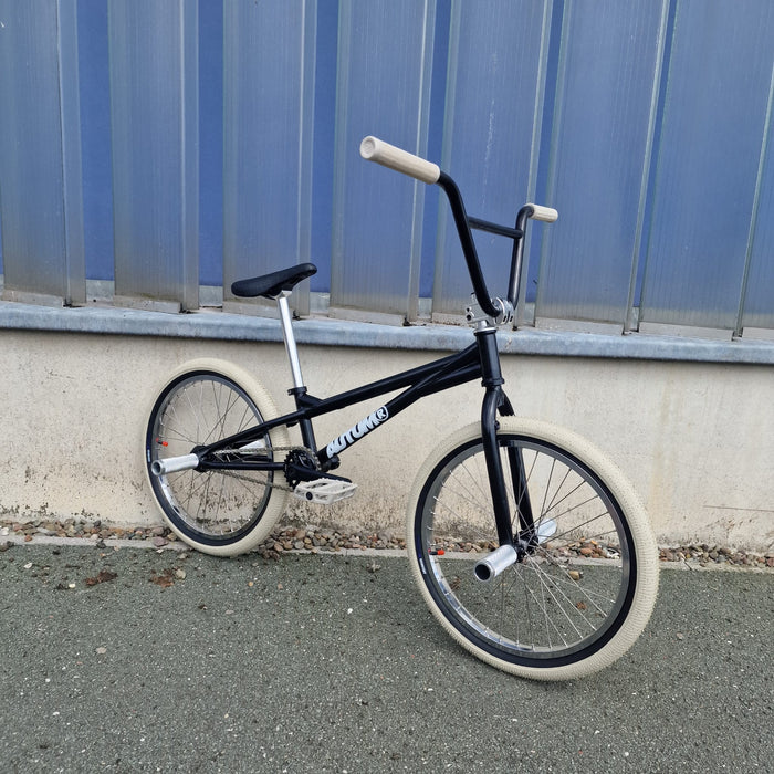 Autum Bikes Custom Flatland Bike Black