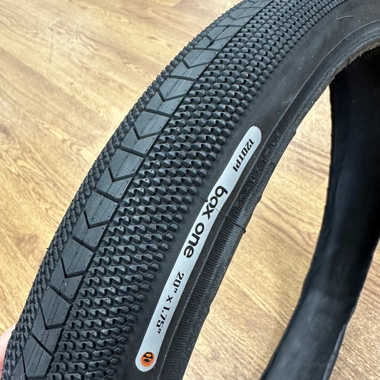 Box One Folding Race Tyre