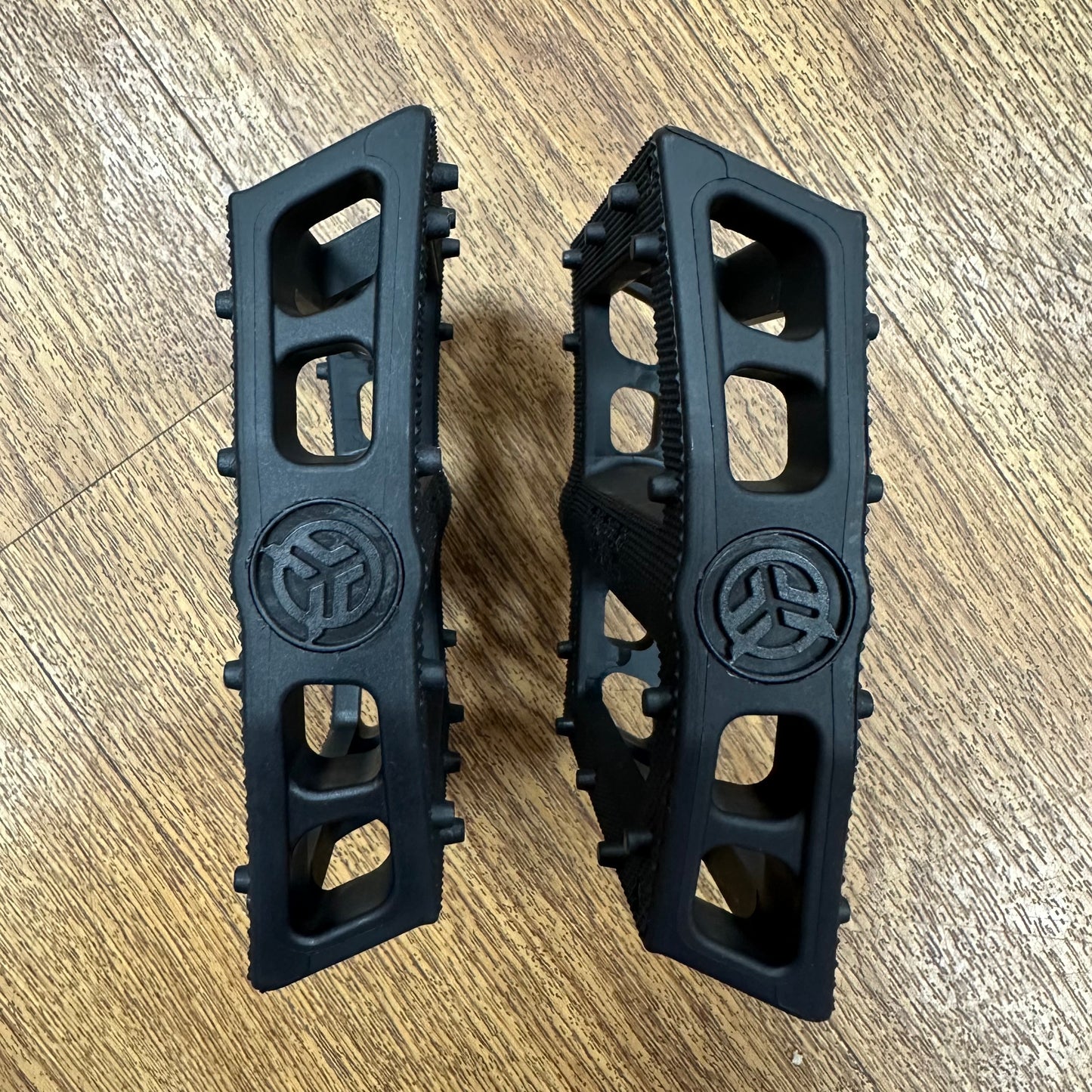 Federal Contact Plastic Pedals