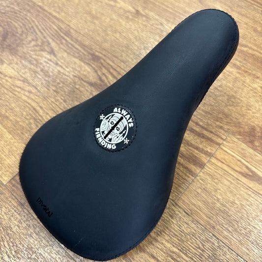 Fiend Reynolds V2 Pivotal Seat Black