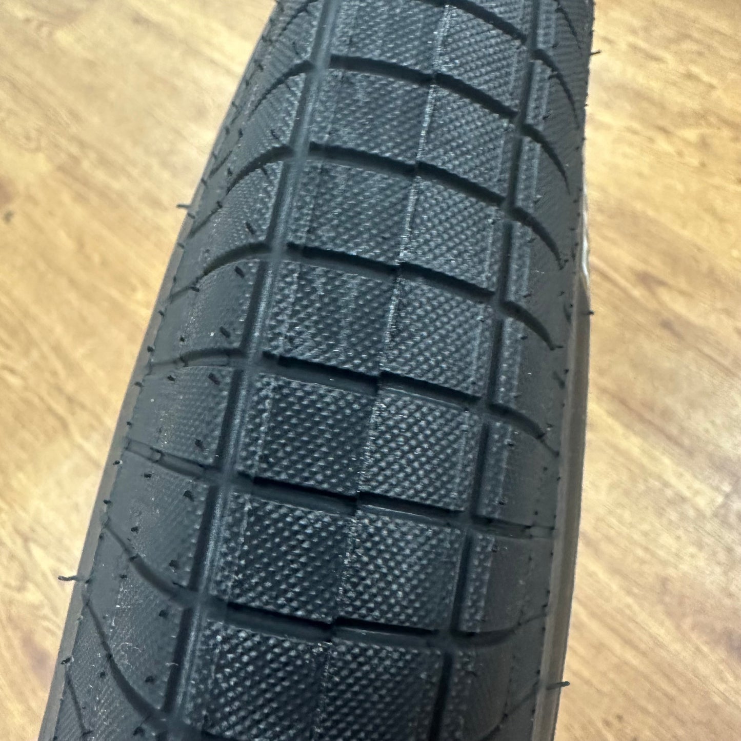 Demolition Hammerhead Street Tyre Black