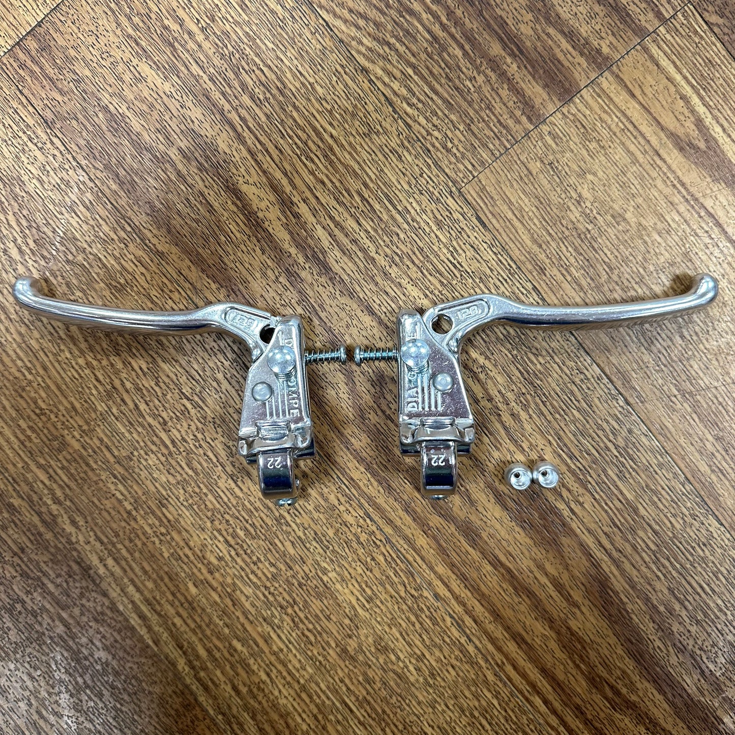 Dia-Compe MX-128S Tech-6 Levers Silver Pair