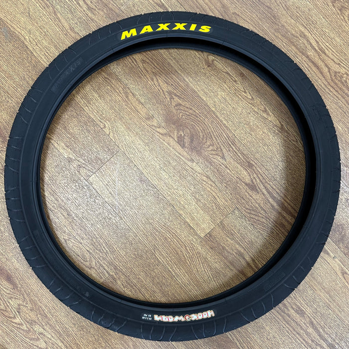 Maxxis Hookworm 26 Inch Tyre Black