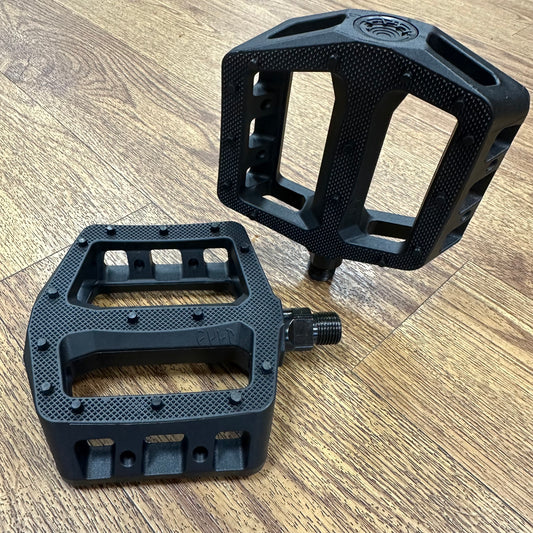 Cult Plastic Pedals