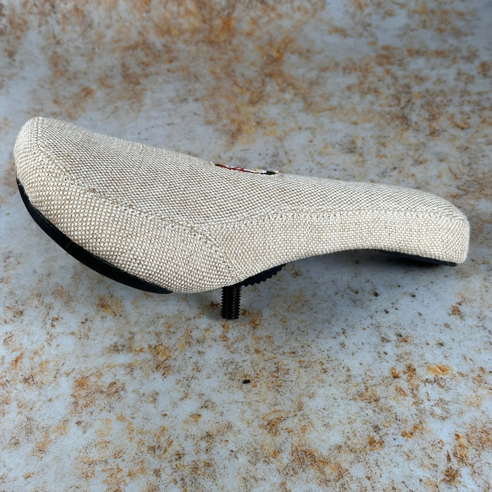 S&M Bikes Slim Kevlar Pivotal Seat Natural White Hemp