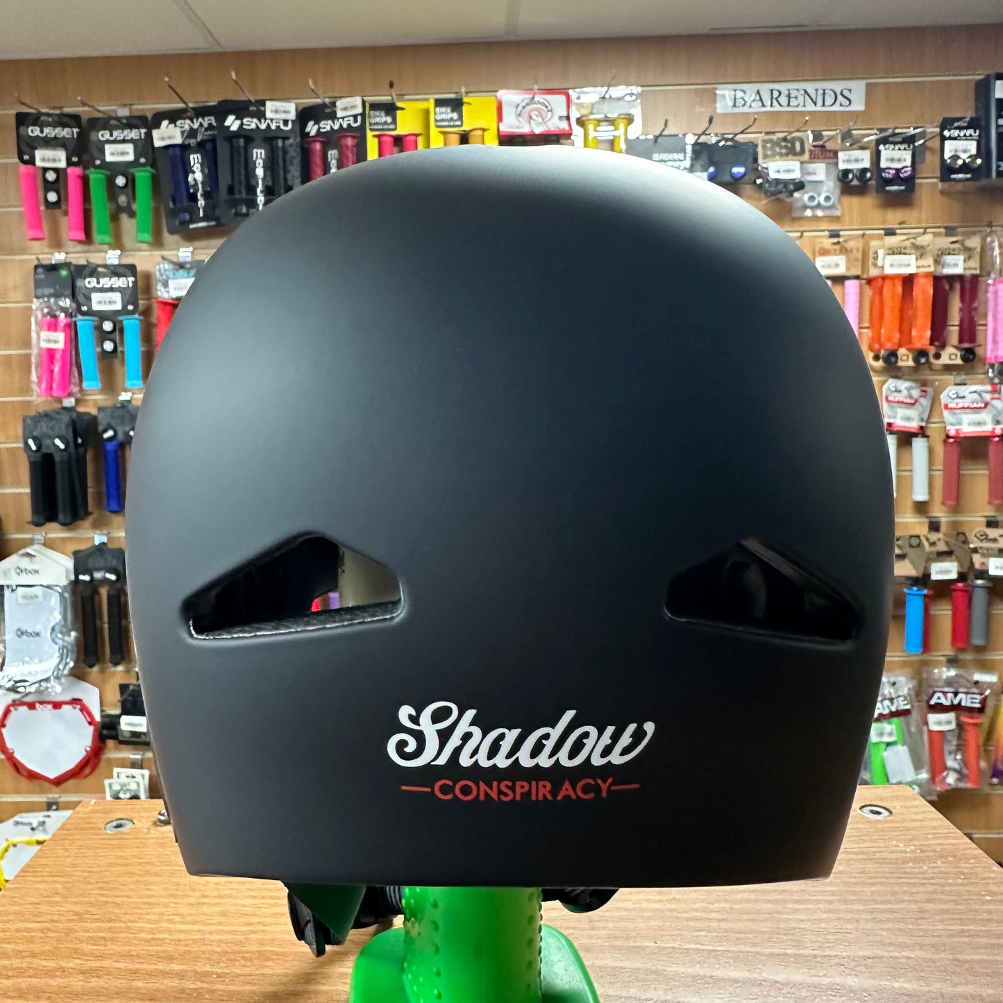 Shadow Conspiracy Feather Weight In-Mold Helmet Matt Black