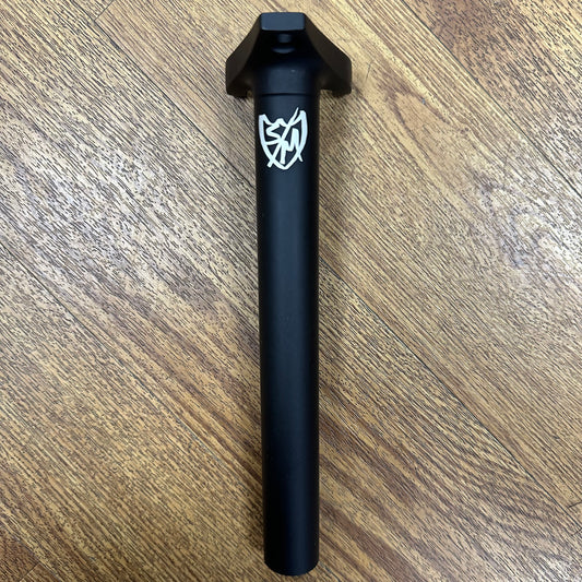 S&M Bikes Tripod Seatpost Black 200mm