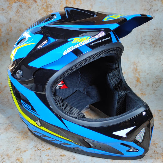 THH S2 Race Helmet Black / Blue