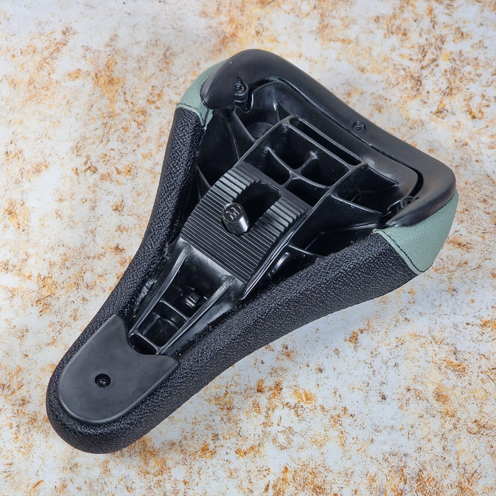 Fiend Process Pivotal Seat Black / Grey