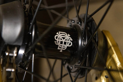 Sunday Wavelength 21" TT Bike Young Matte Metallic Gold