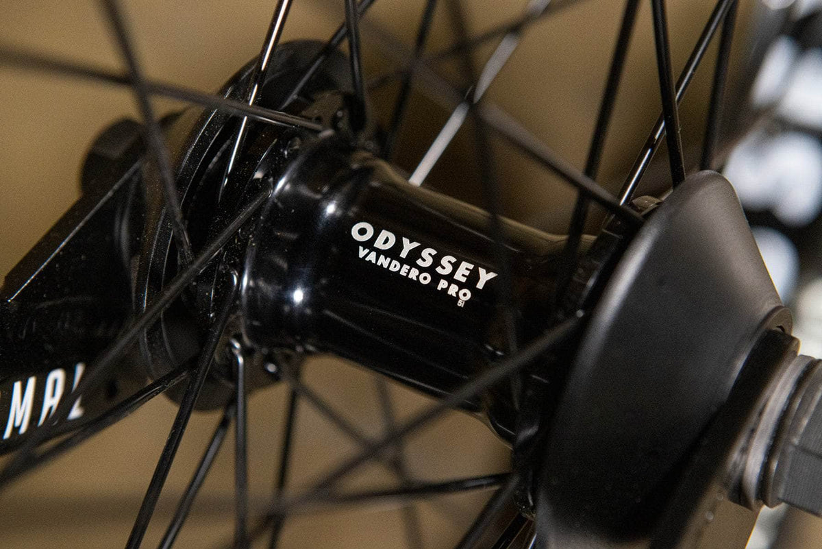 Sunday Wavelength 21" TT Bike Young Matte Metallic Gold