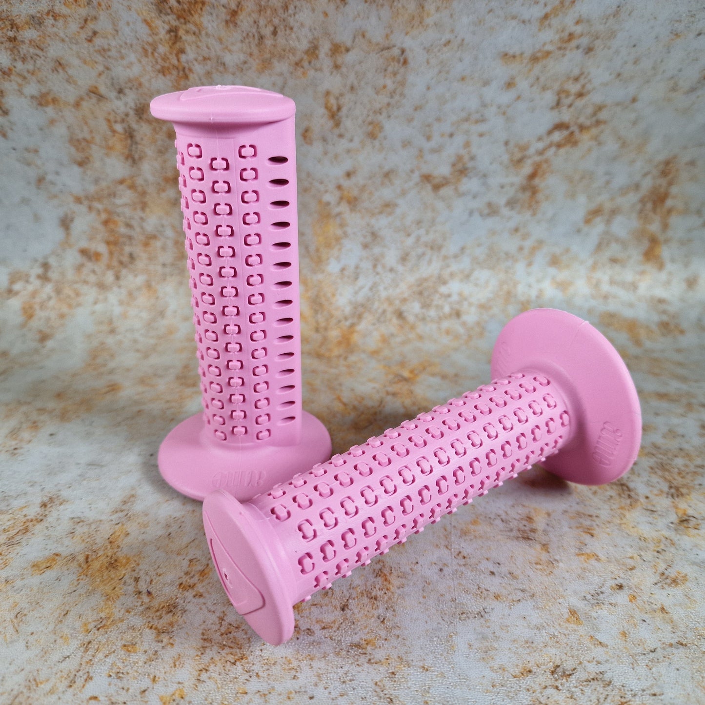 A'ME Old School BMX Pink A'ME BMX Cam Grips