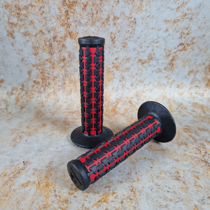 A'ME Old School BMX Black over Red A'ME BMX Dual Grips