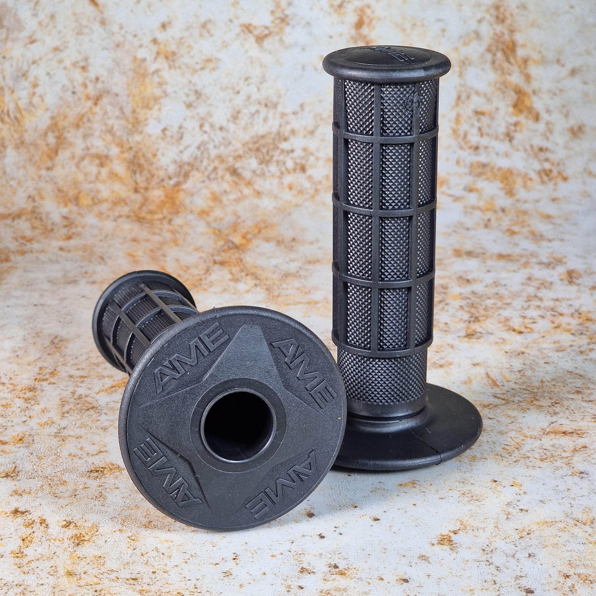 A'ME Old School BMX Black A'ME BMX Full Waffle Grips