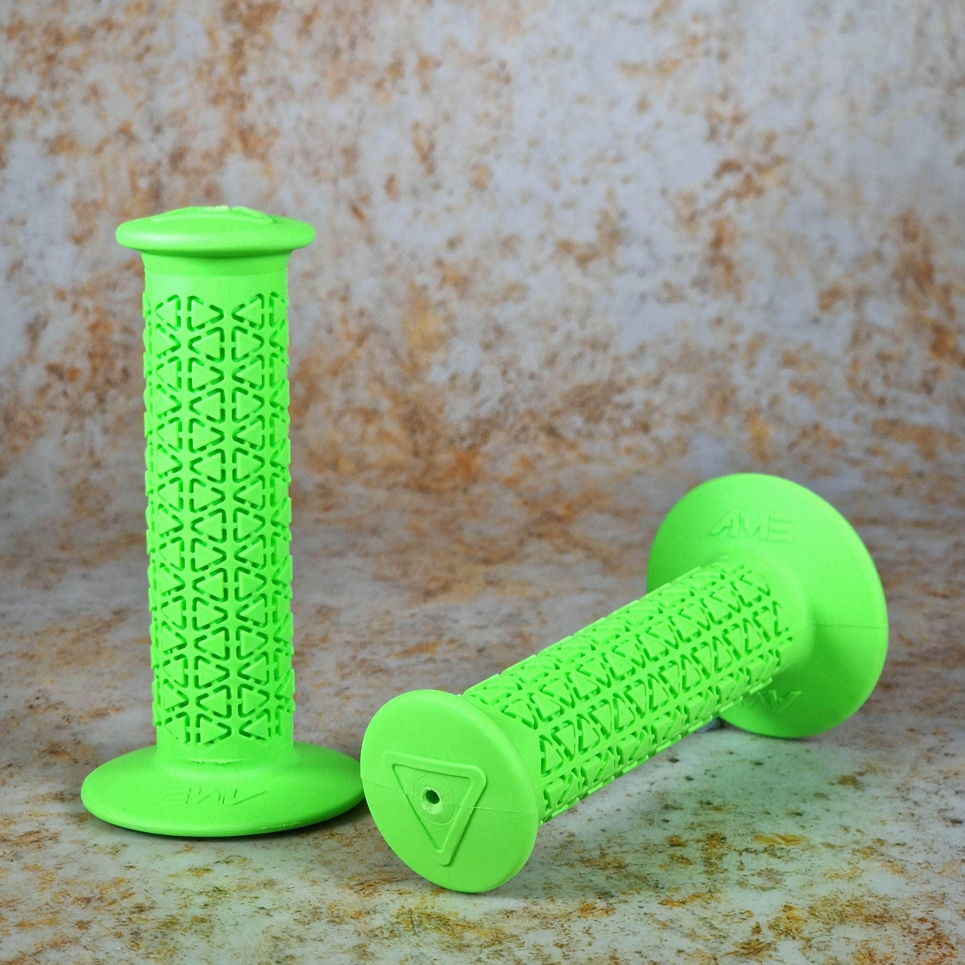 A'ME Old School BMX Fluroescent Green A'ME BMX Round Grips