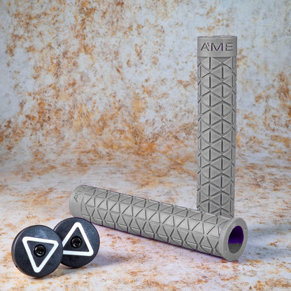 A'ME Old School BMX Grey A'ME BMX Super Tri Grips Flangeless