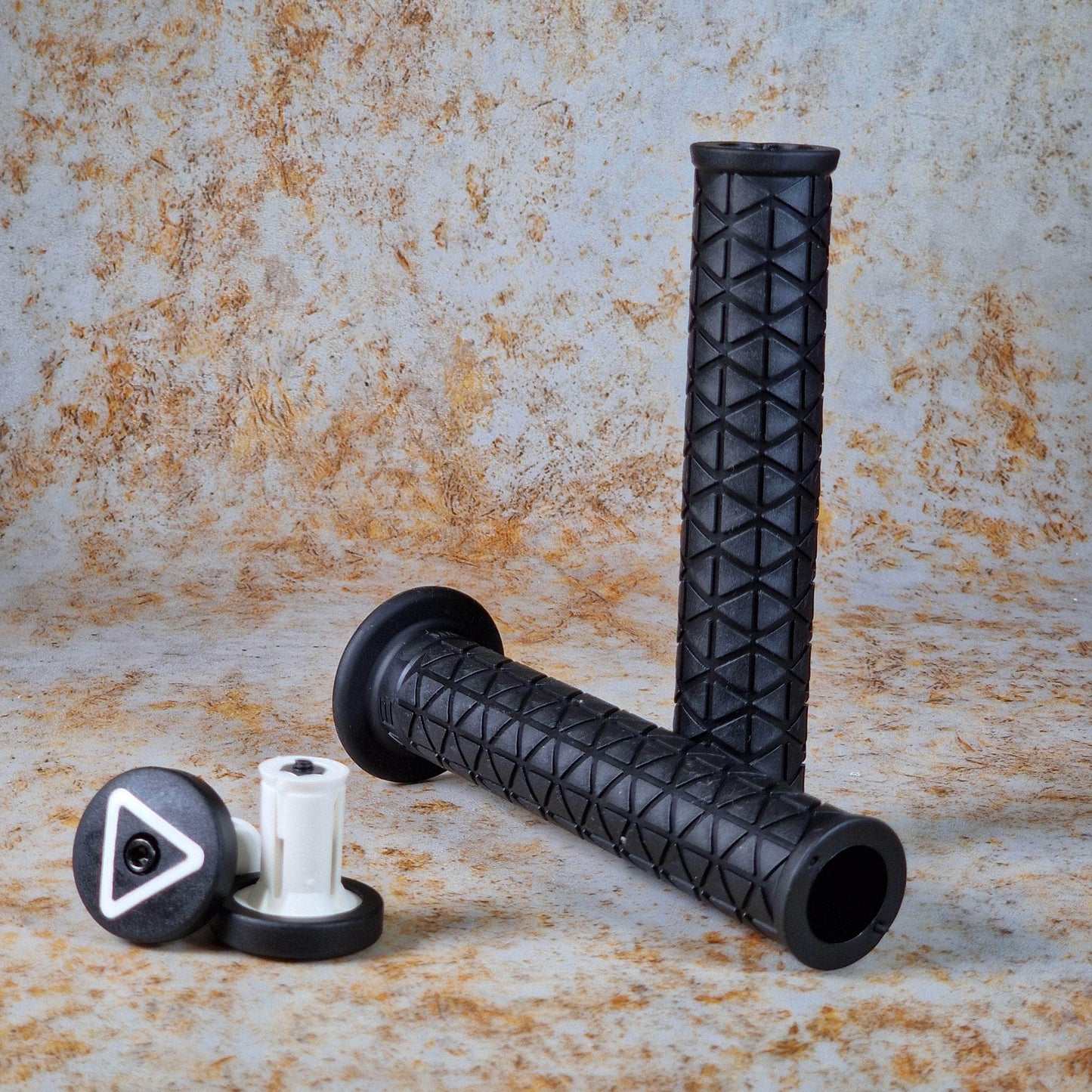 A'ME Old School BMX Black A'ME BMX Super Tri Grips with Flange