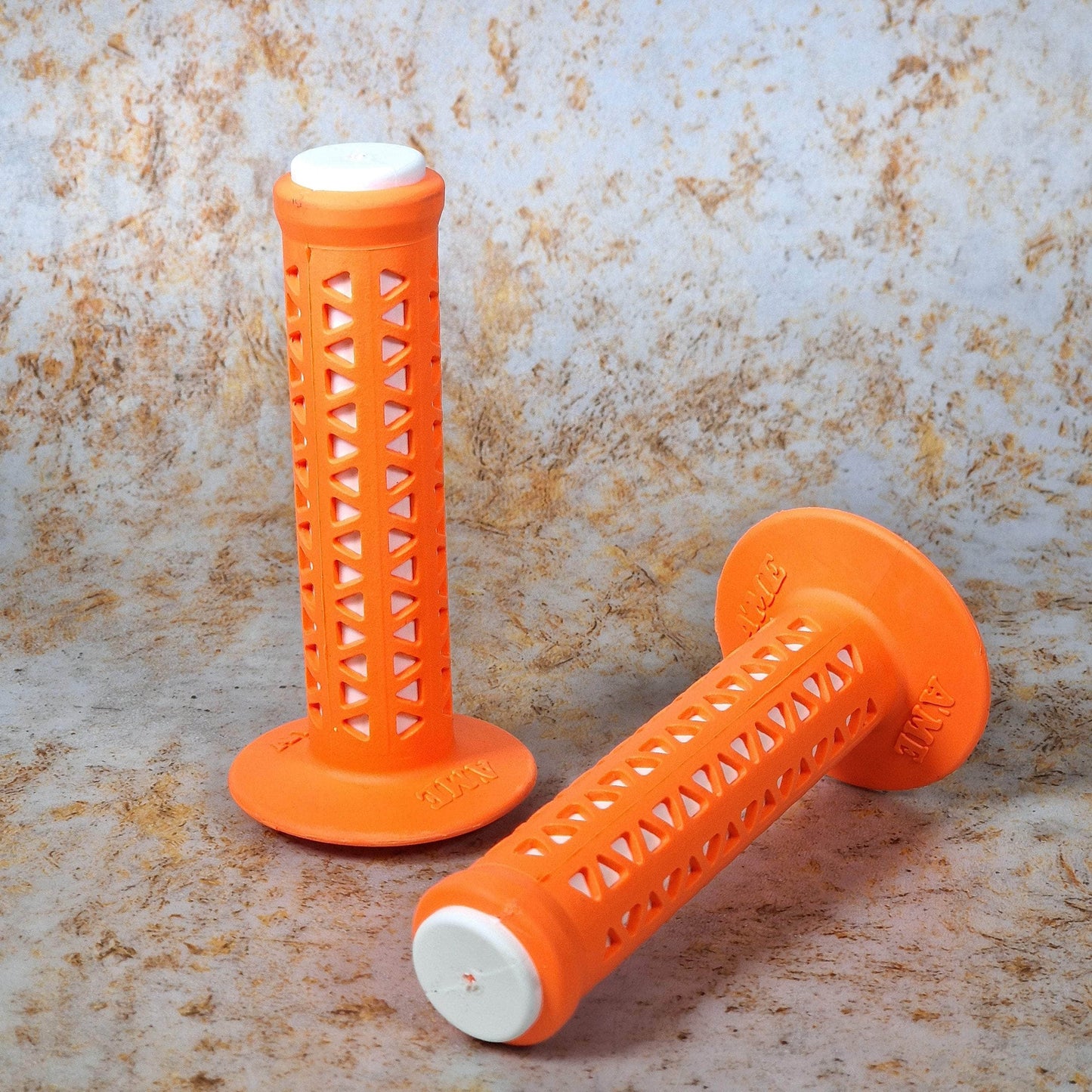 A'ME Old School BMX Fluorescent Orange over White A'ME BMX Unitron Grips