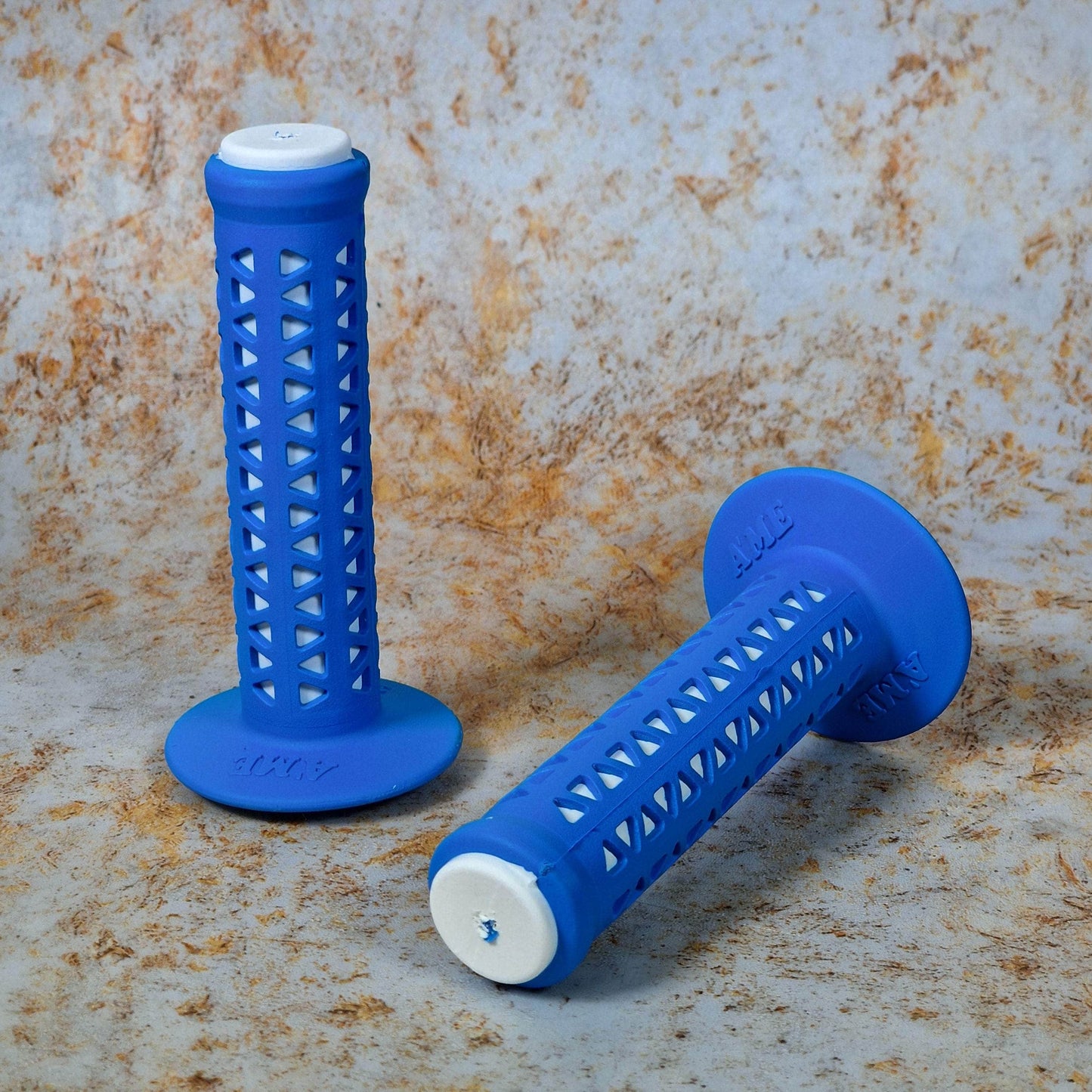 A'ME Old School BMX Maui Blue over White A'ME BMX Unitron Grips