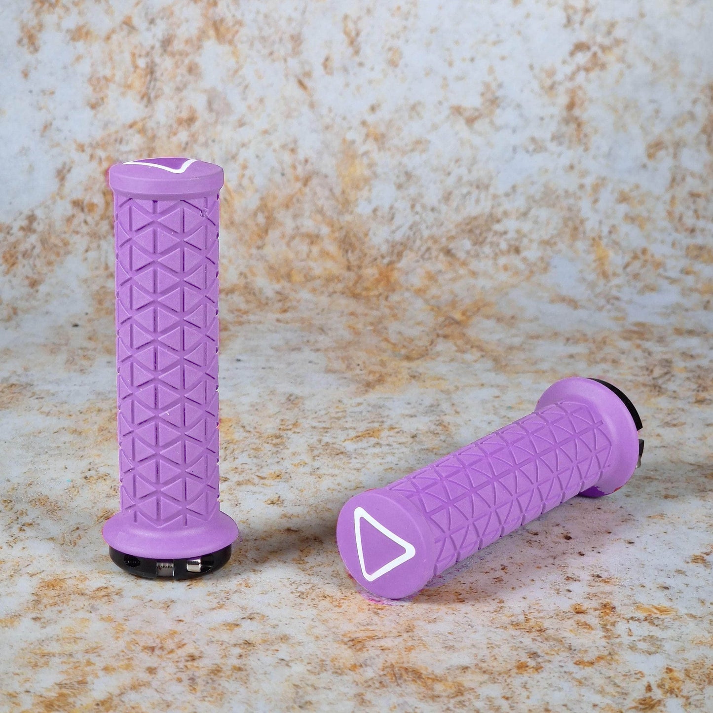 A'ME BMX Racing Lavender A'ME Mini Lock-On Tri Grips
