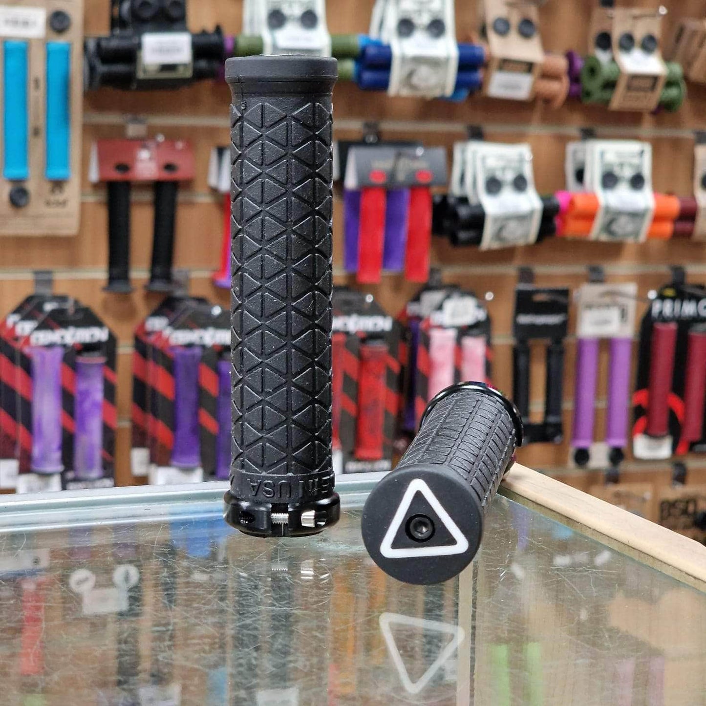 A'ME BMX Racing A'ME Pro Lock-On 1.2 Tri Grips