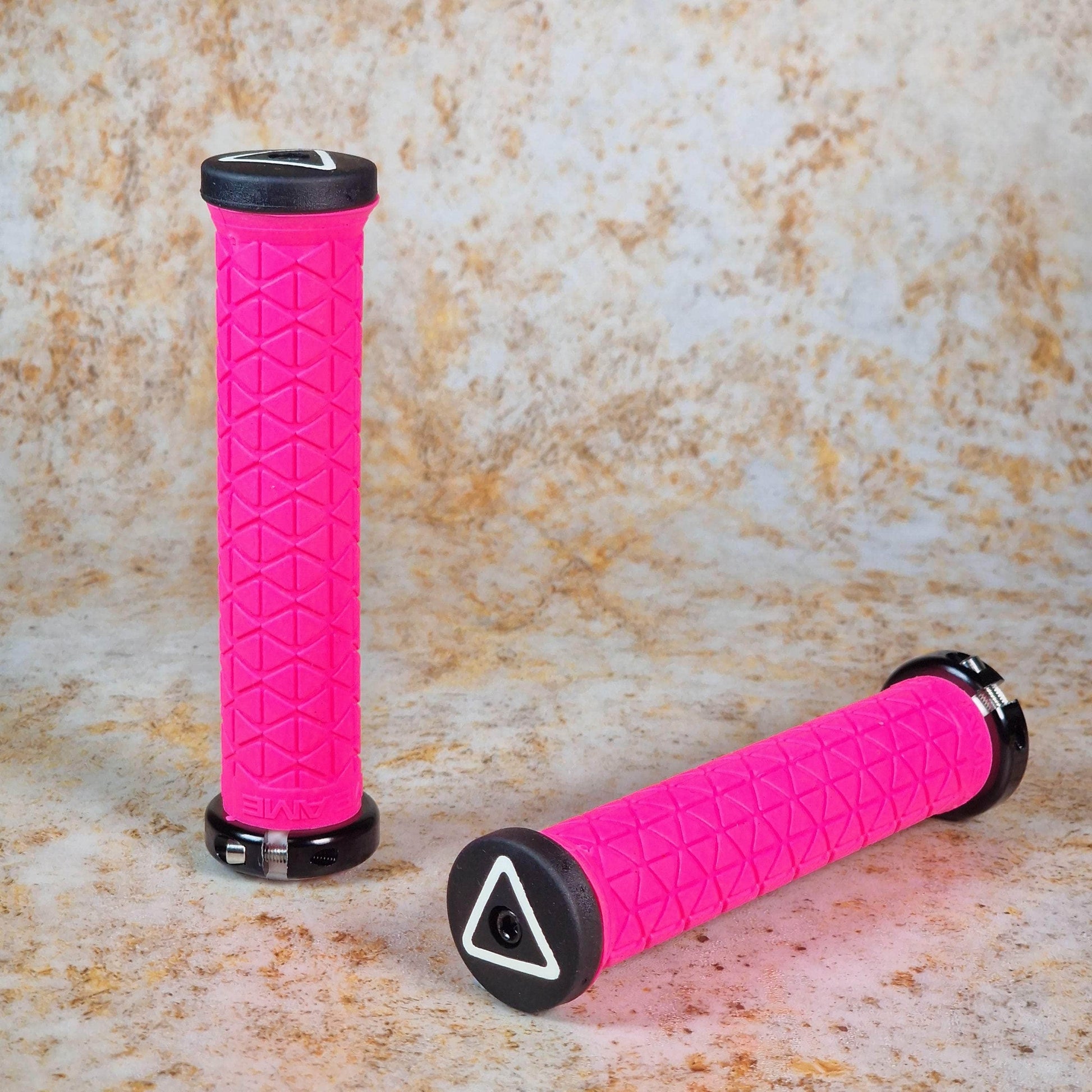 A'ME BMX Racing A'ME Tri 1.1 Lock On Grips