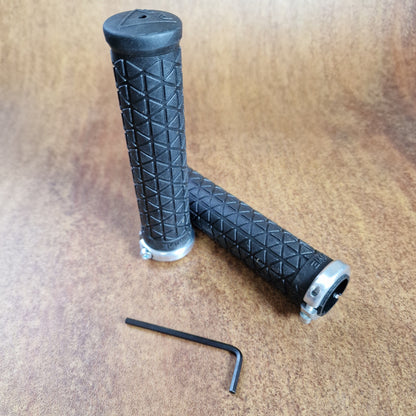 A'ME BMX Racing A'ME Tri 1.2 MTB Lock On Grips