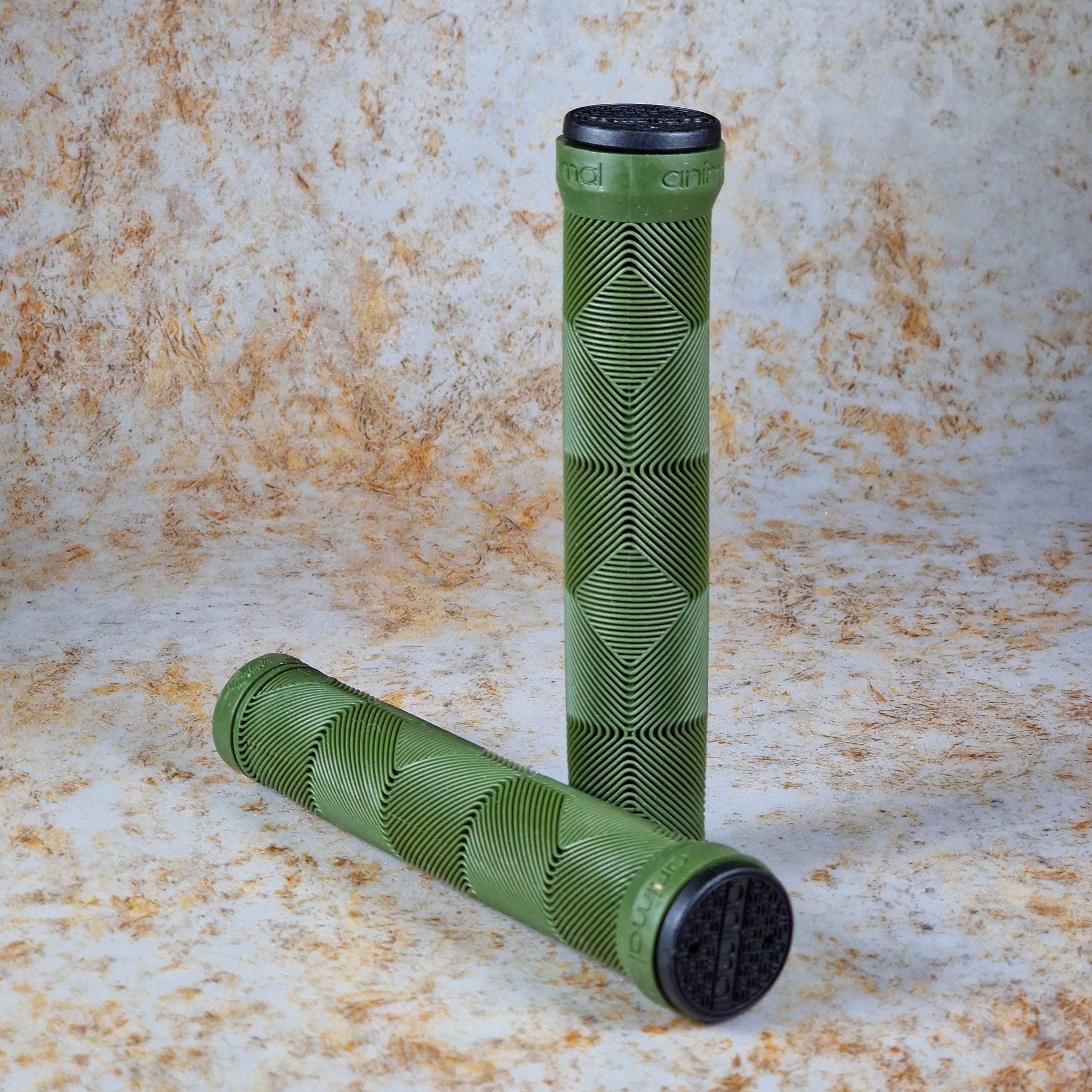 Animal Bikes BMX Parts Army Green Animal Bikes Edwin V2 Flangeless Grips